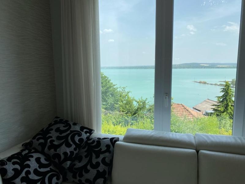 Marcelo Deluxe Apartment ตีฮานี ภายนอก รูปภาพ